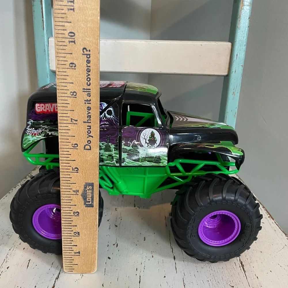 Monster Jam‎ Grave Digger RC Truck Smash & Bash Crash Car Truck Only 1:15